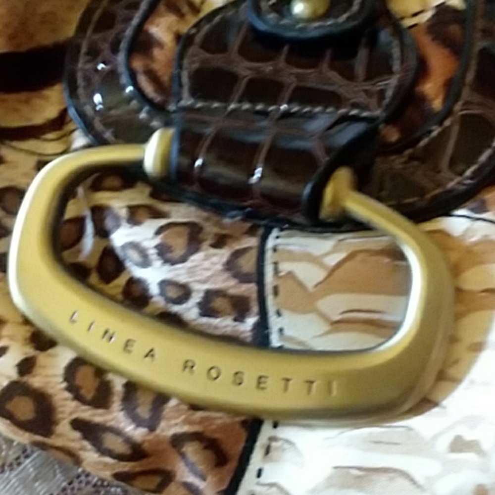 Purse - Picture 2 of 3